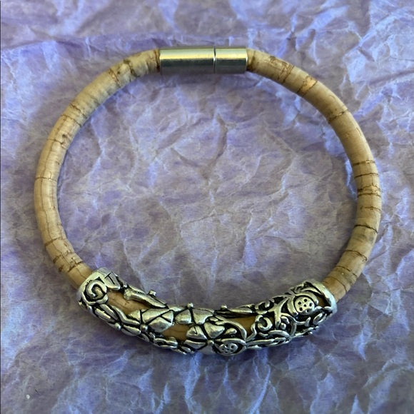 Cork bracelet - Picture 2 of 4
